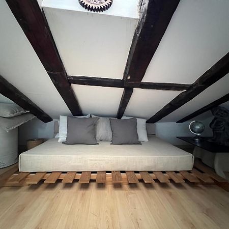 Apartment In Monumental Square Madrid Center מראה חיצוני תמונה