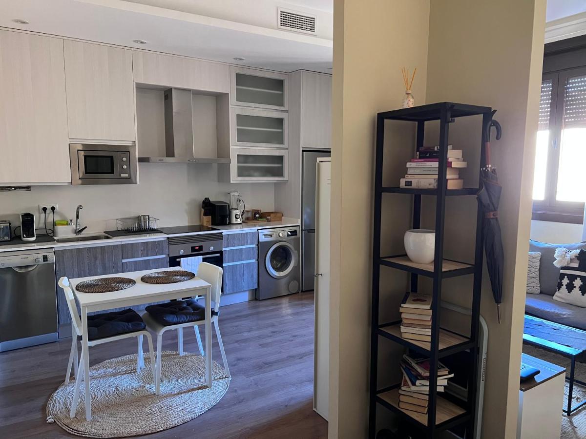 Apartment In Monumental Square Madrid Center מראה חיצוני תמונה