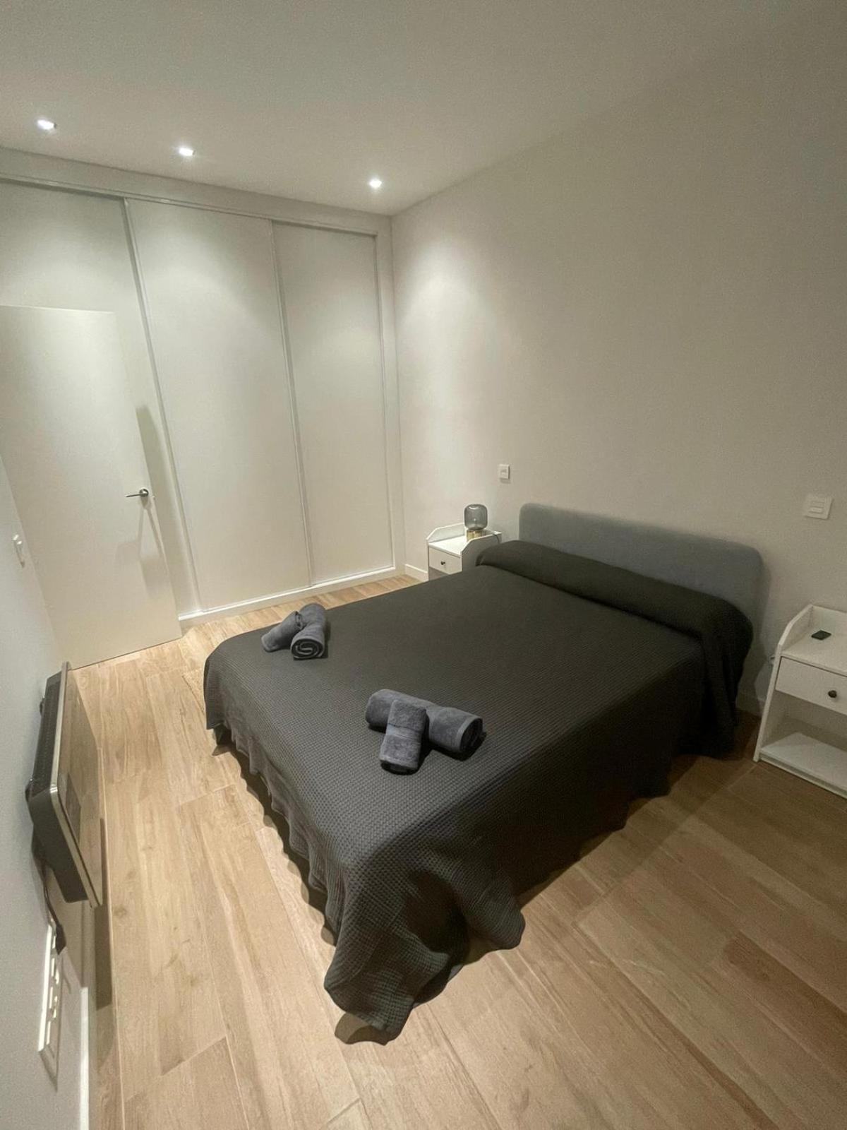 Apartment In Monumental Square Madrid Center מראה חיצוני תמונה