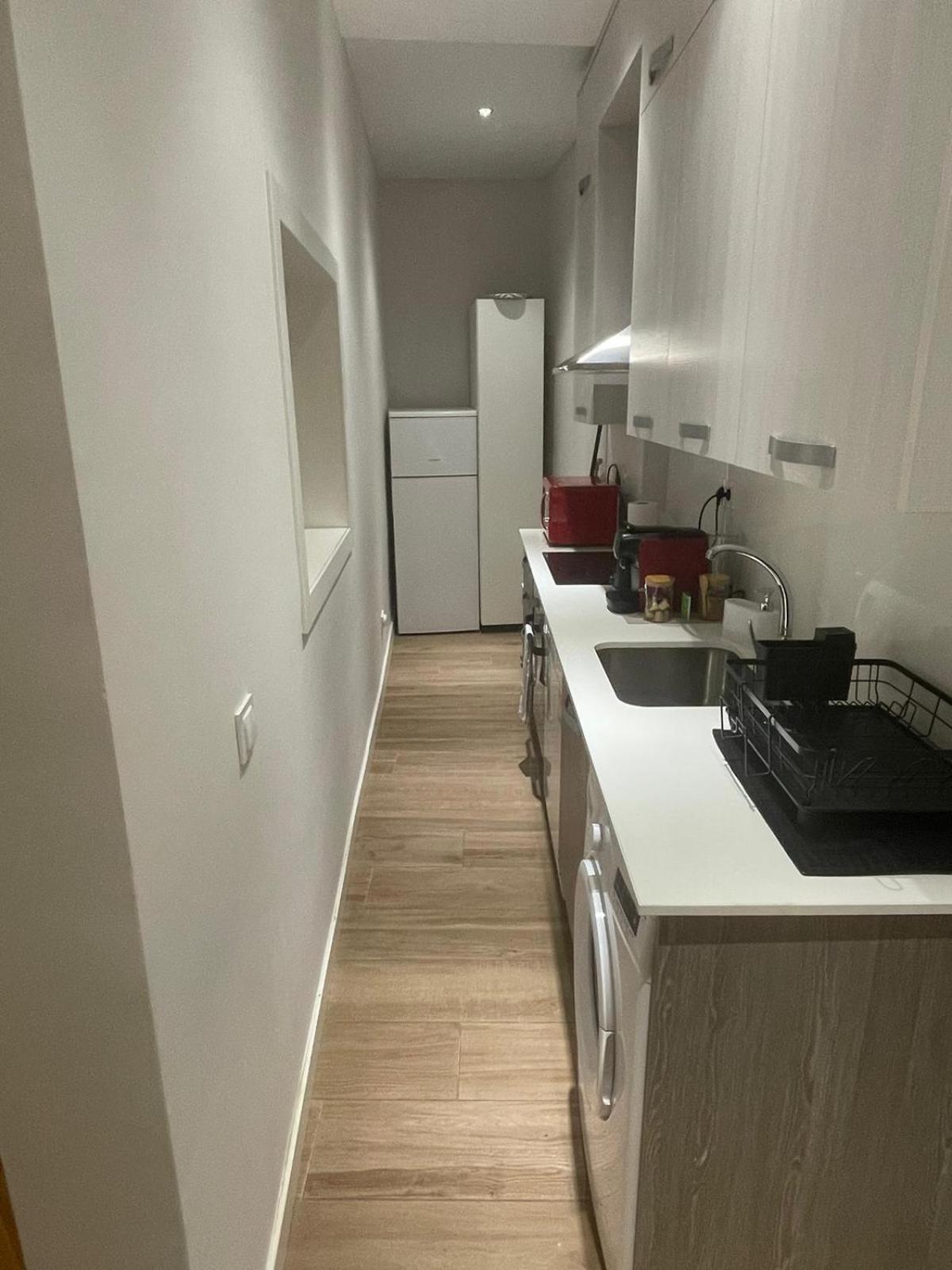 Apartment In Monumental Square Madrid Center מראה חיצוני תמונה