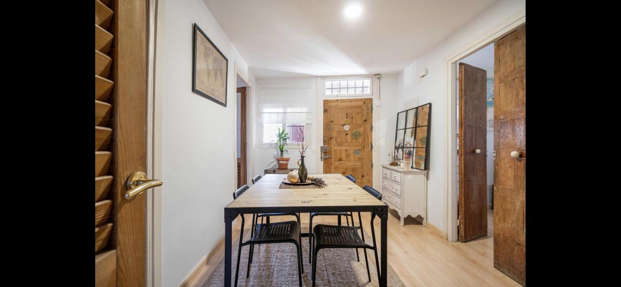 Apartment In Monumental Square Madrid Center מראה חיצוני תמונה